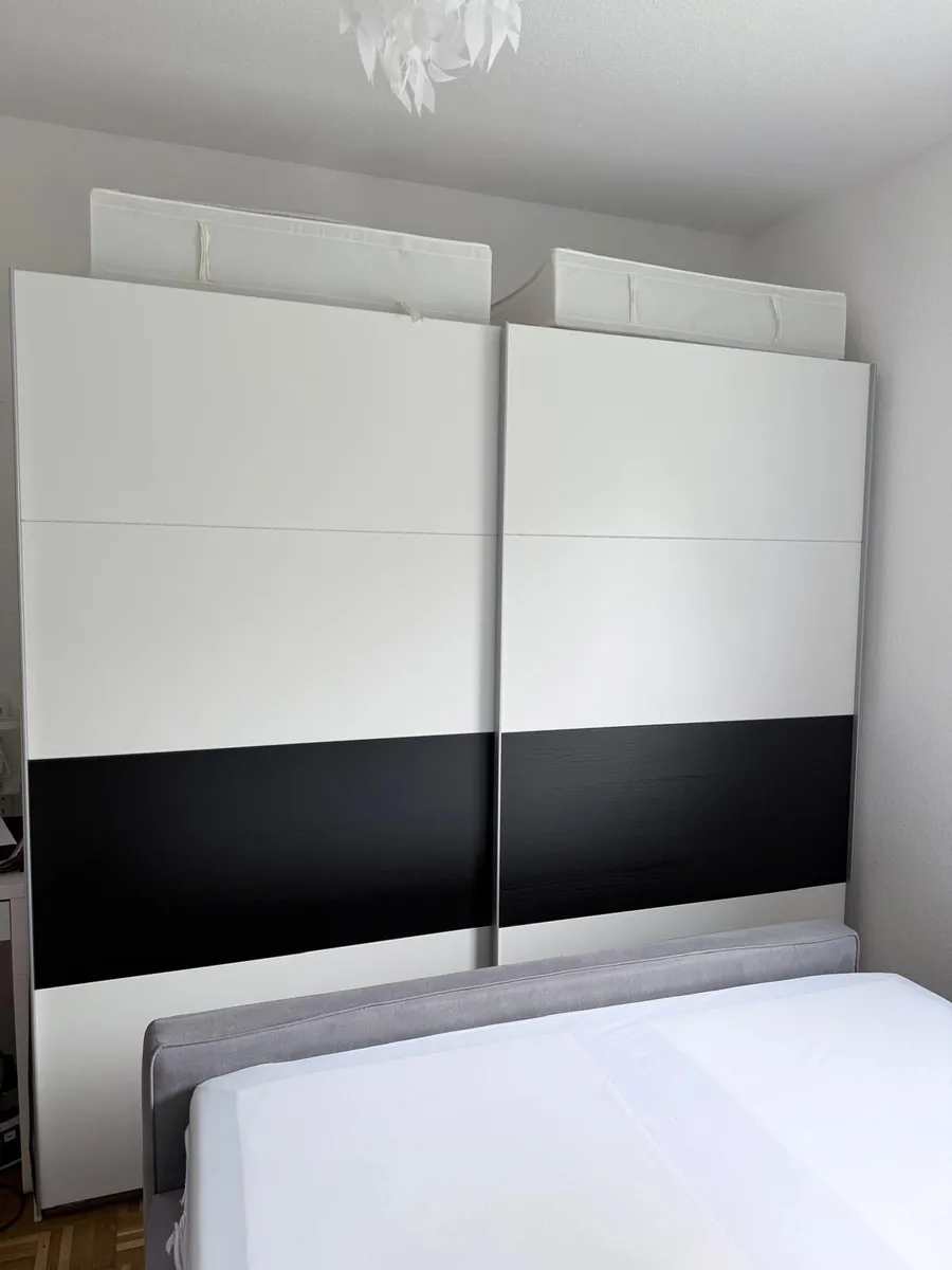 Schrank